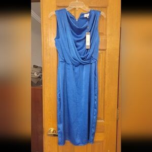 BCBG NWT Small Elegant Blue Sleeveless Dress